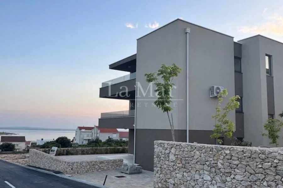 Novalja - Vrhunska novogradnja s pogledom na more - 79,33m2 - prizemlje