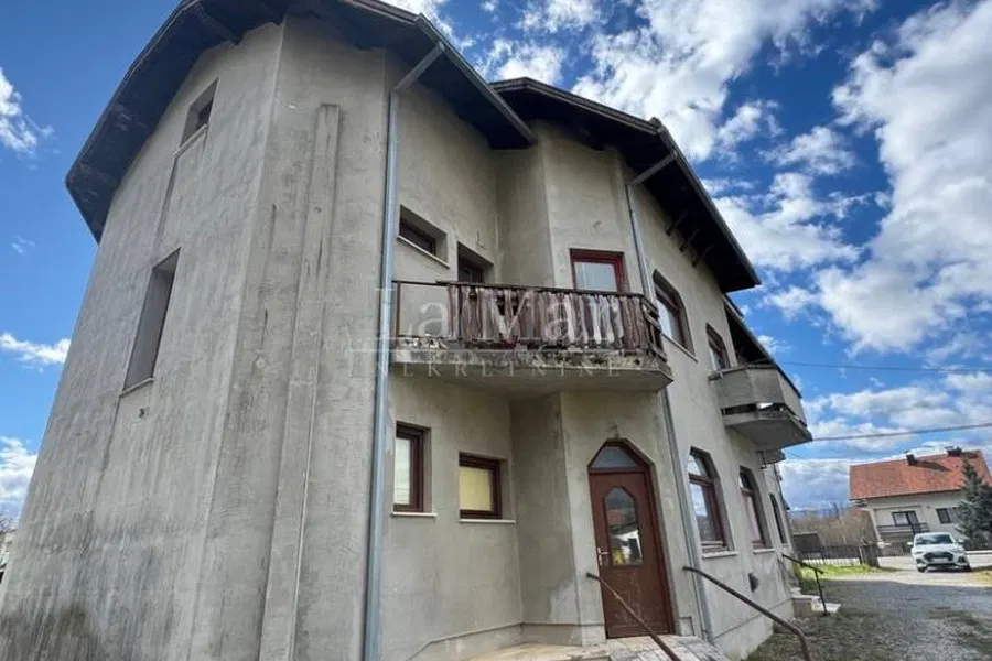 Harmica - Poslovno-stambeni objekt -535,16 m2